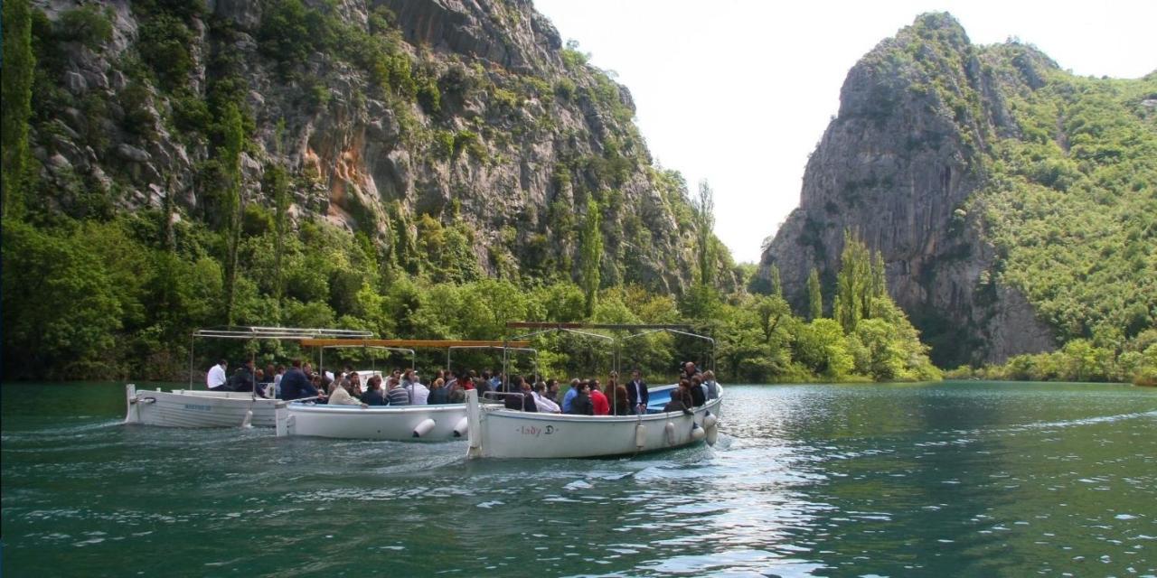 Family Beach Rooms Omiš Dış mekan fotoğraf